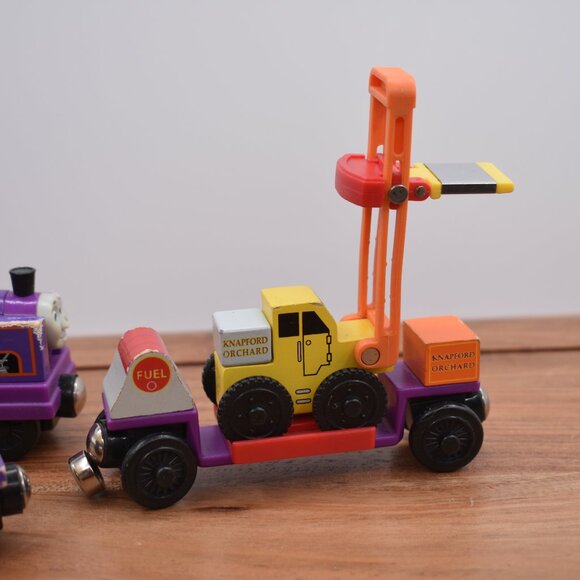 Culdee Forklift Flatbed Knafford Orchard Apple Cargo Car Thomas & Friends Trains - Picture 11 of 16